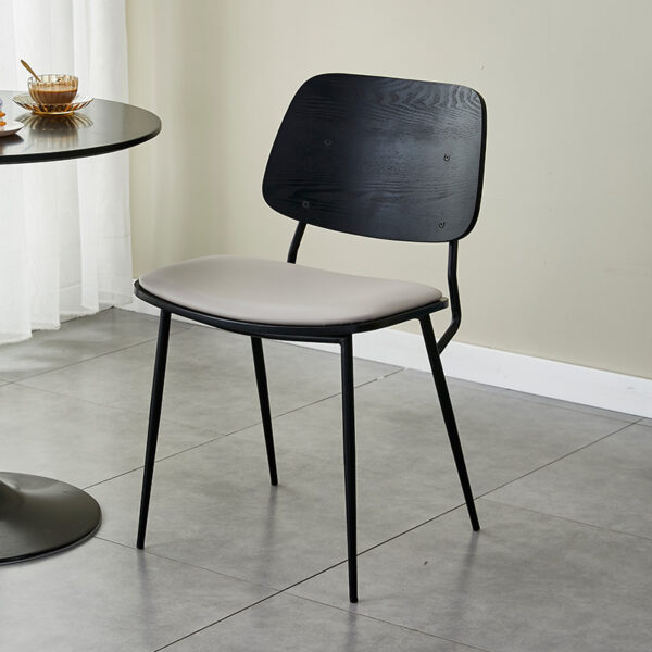 Backrest Leisure Chair